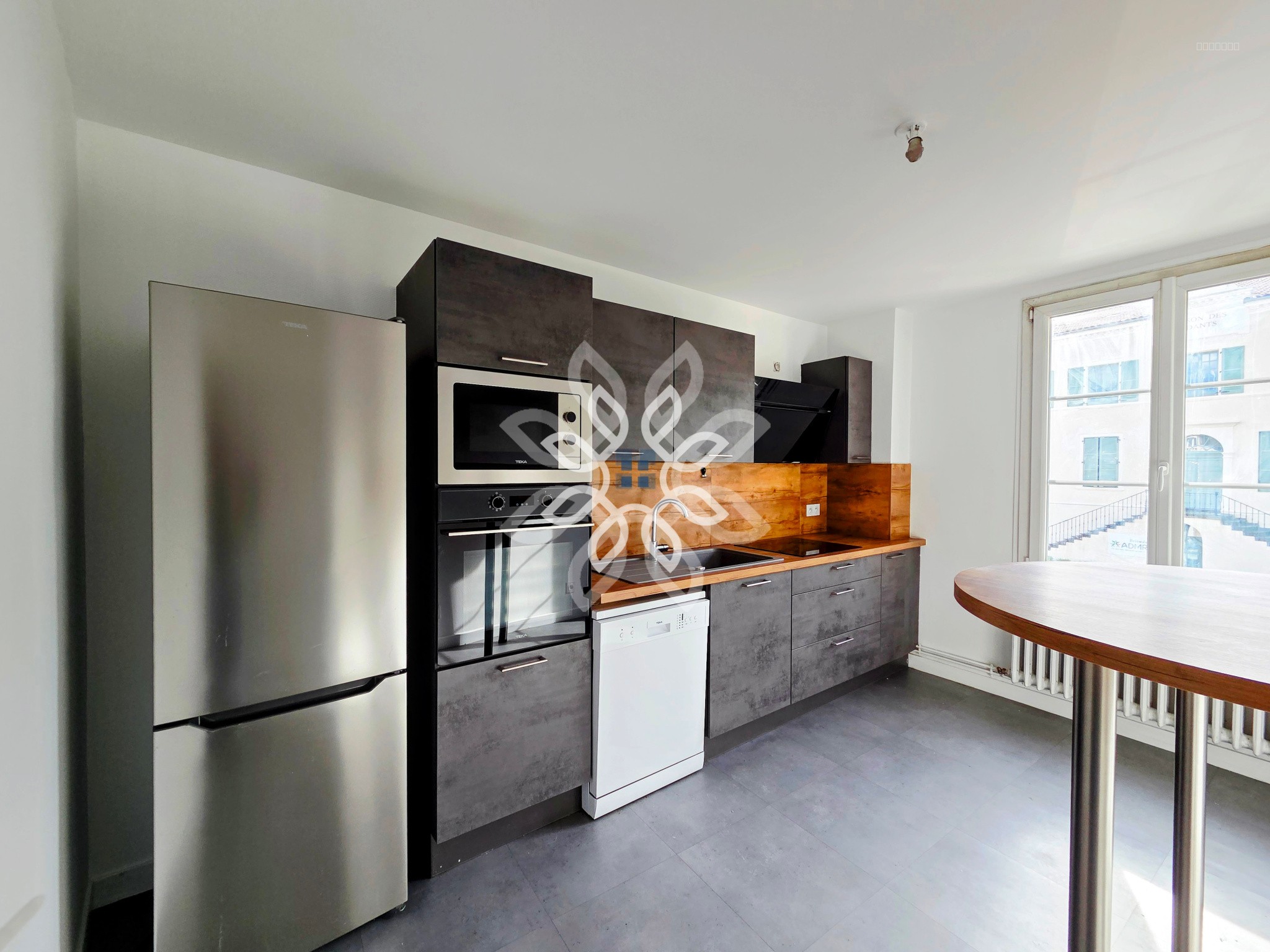 Appartement 3 chambres, centre de Brioude — photo 3