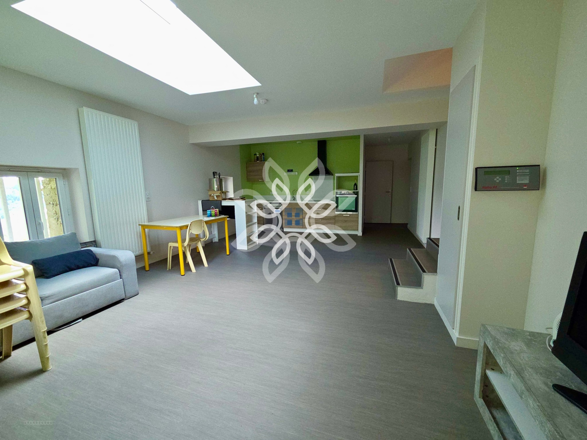Ensemble immobilier ERP de 54 couchages avec logements, cuisine professionnelle, et terrain clos   43440 CHAMP — photo 10