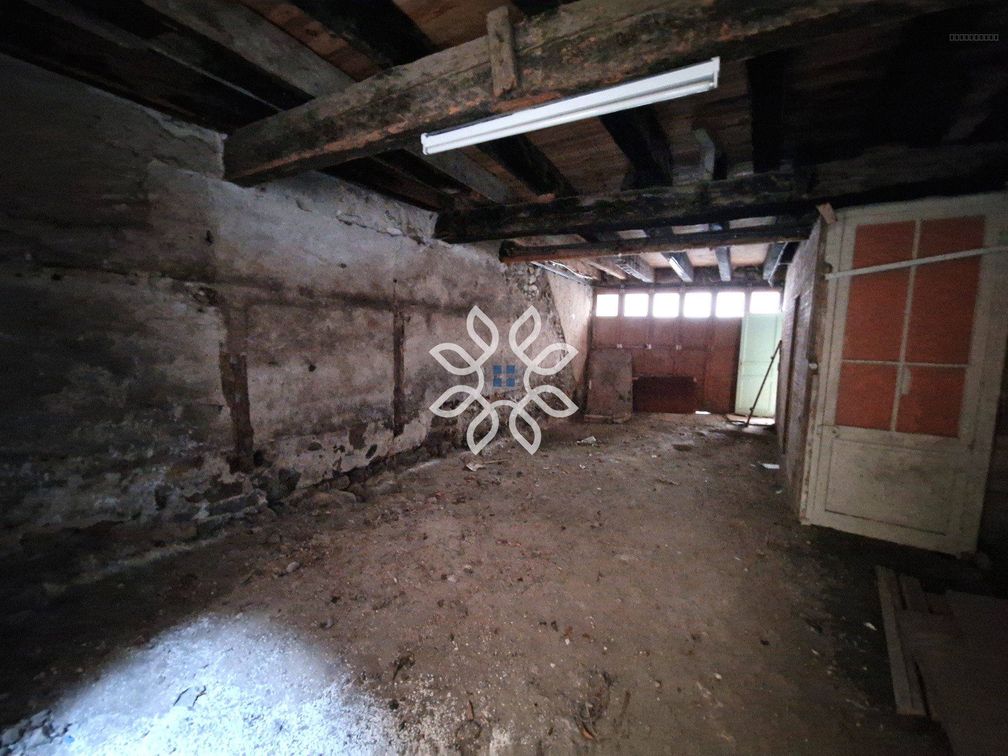 MAISON de BOURG — photo 9