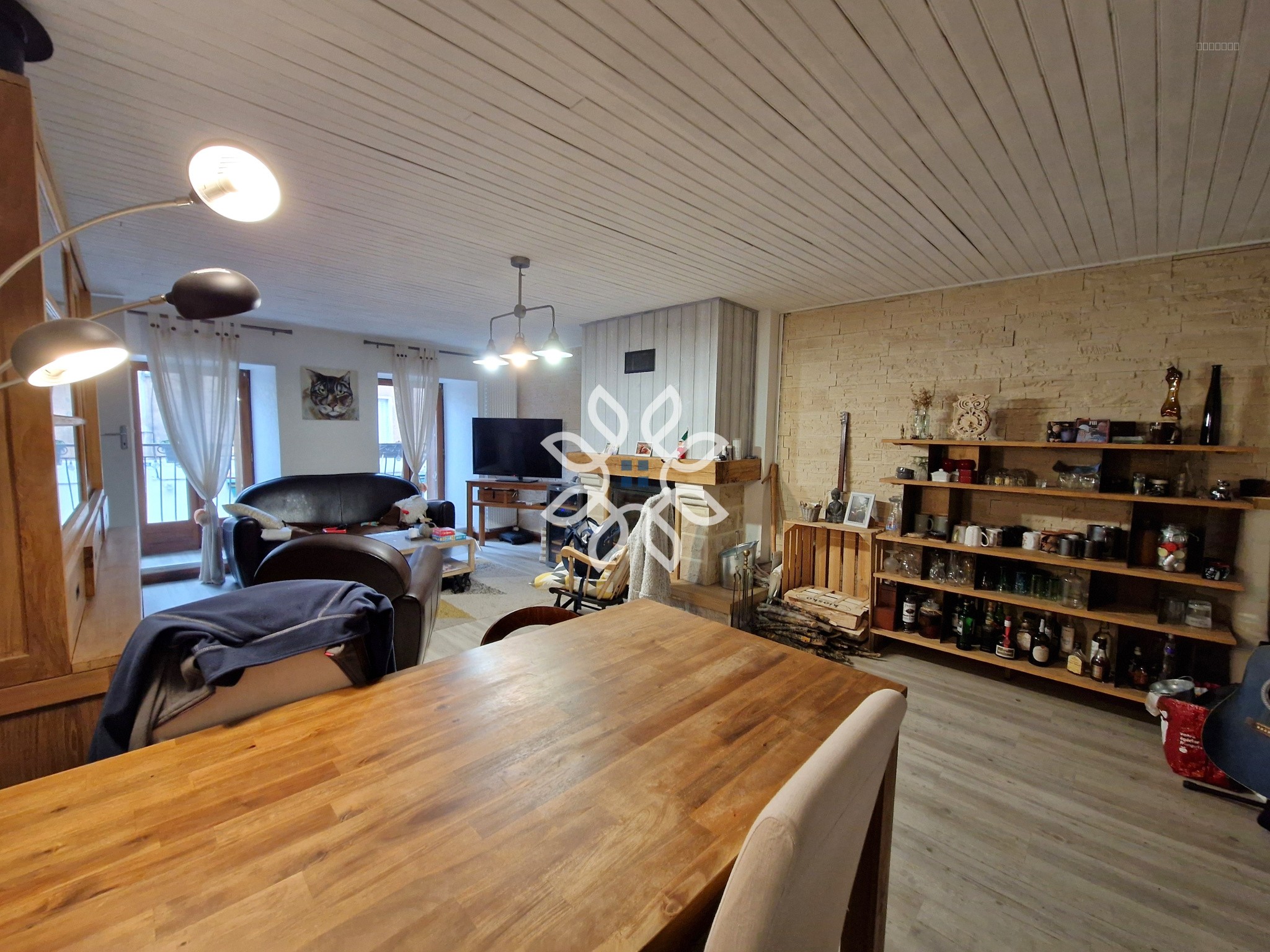 Immeuble à vendre   Allanche — photo 9