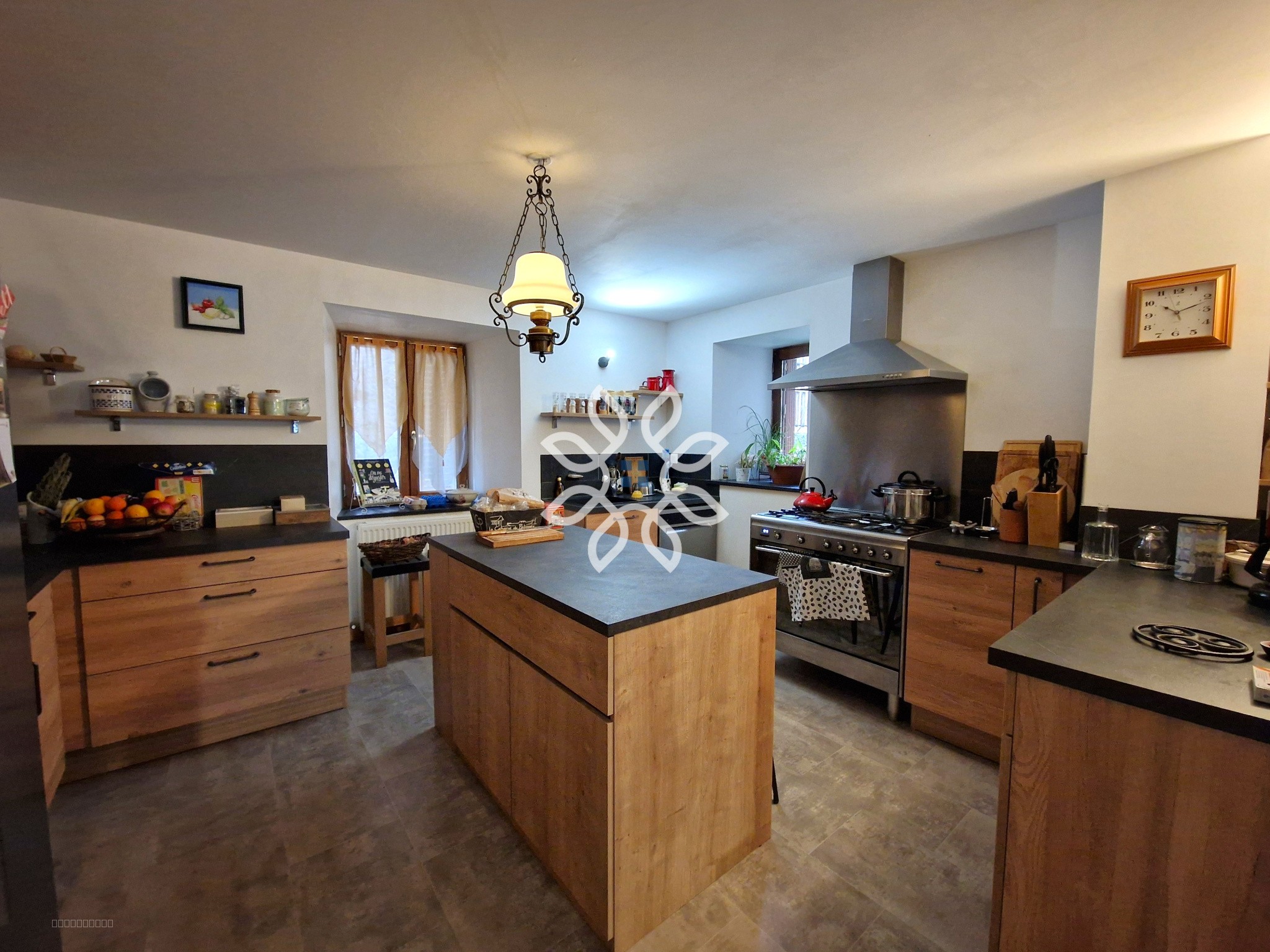 Immeuble à vendre   Allanche — photo 10