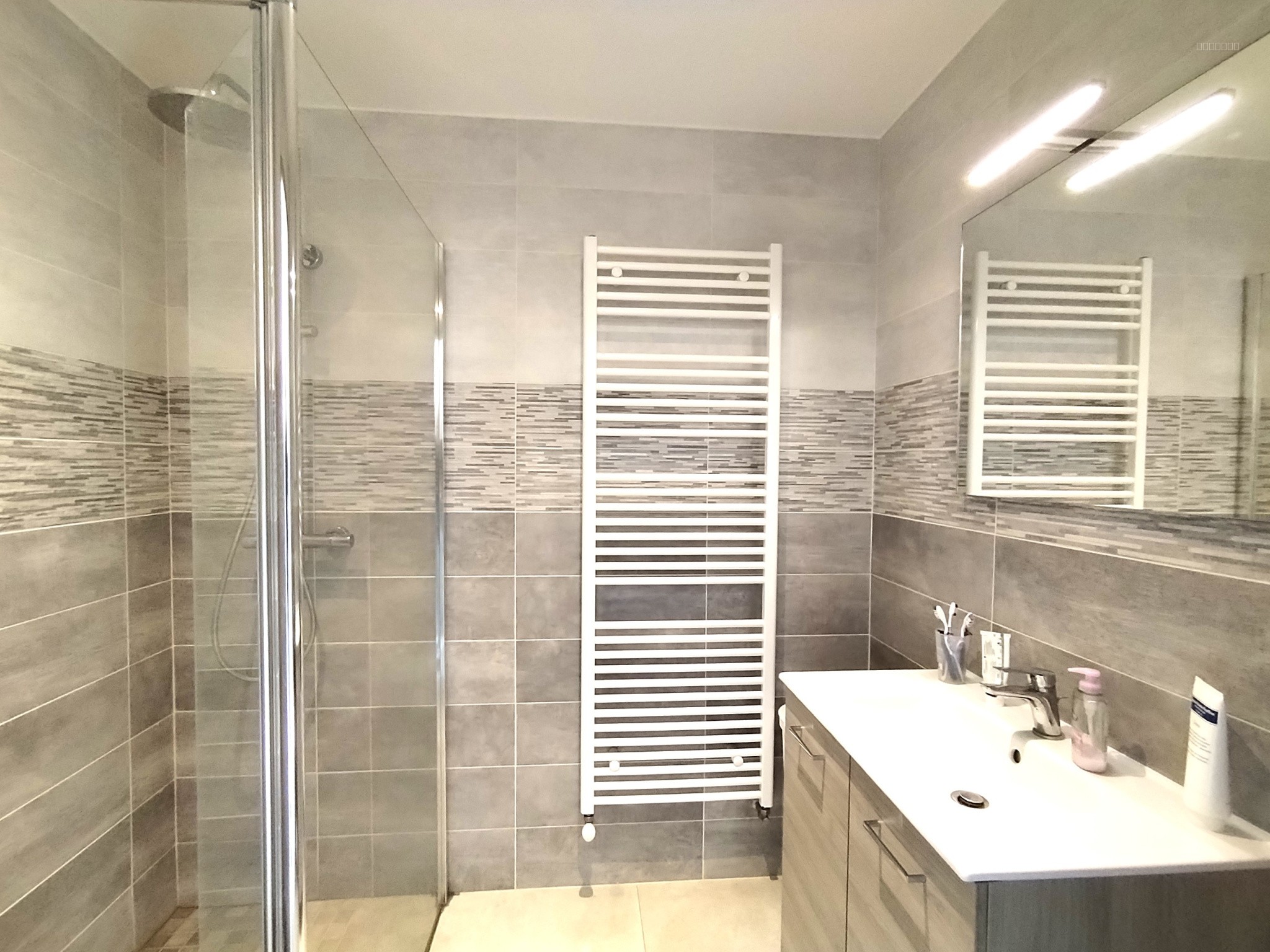 Hôtel-restaurant-appartement 516 m2 — photo 11