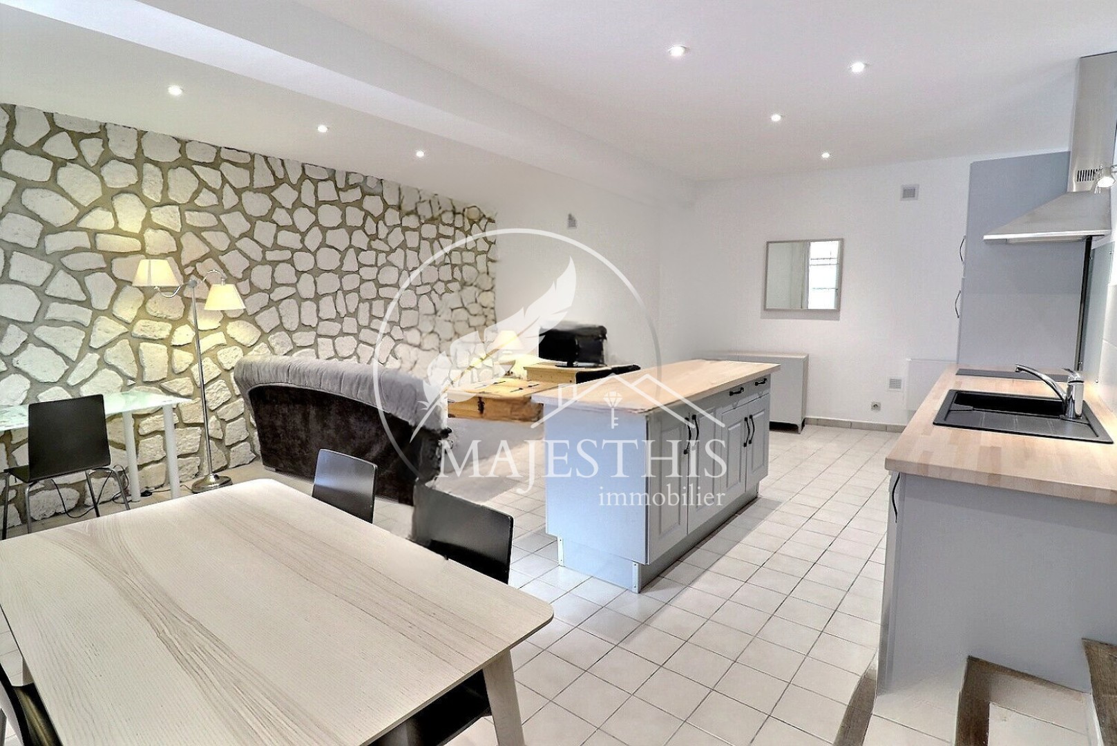 Magnifique Maison T5 136m2 à PIERREFEU DU VAR — photo 2