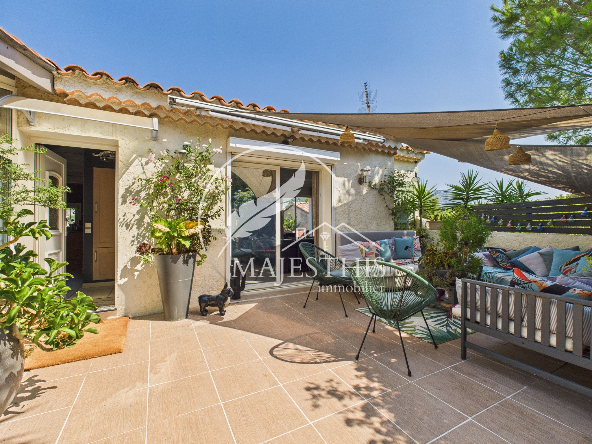 MAISON COUP DE COEUR T5 150M2 A TOULON LA BARRE / LA SERINETTE — photo 3