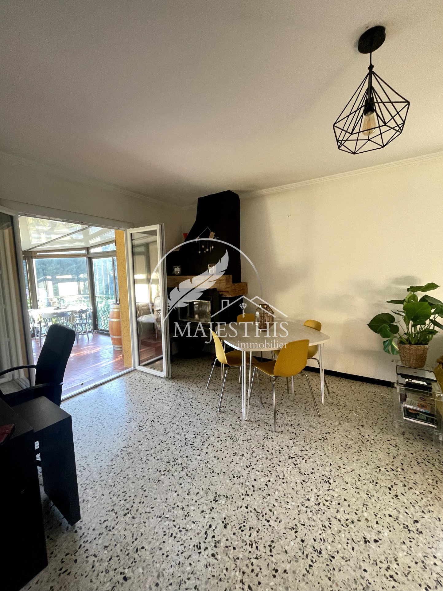 MAISON TOULON 4 PIECES - VUE COLLINES — photo 7