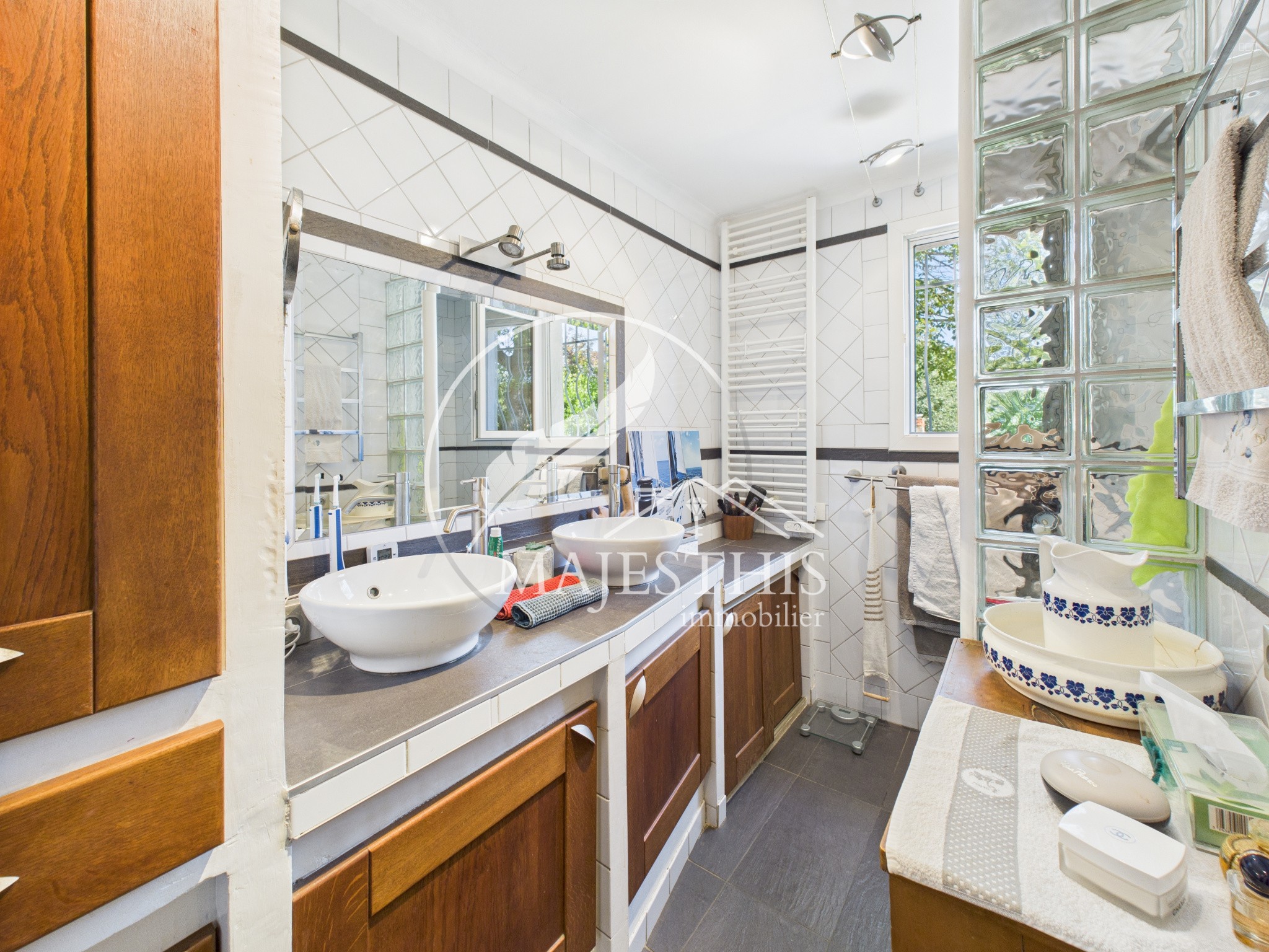MAISON DE PLAIN-PIED AVEC PISCINE À GARÉOULT ! — photo 13