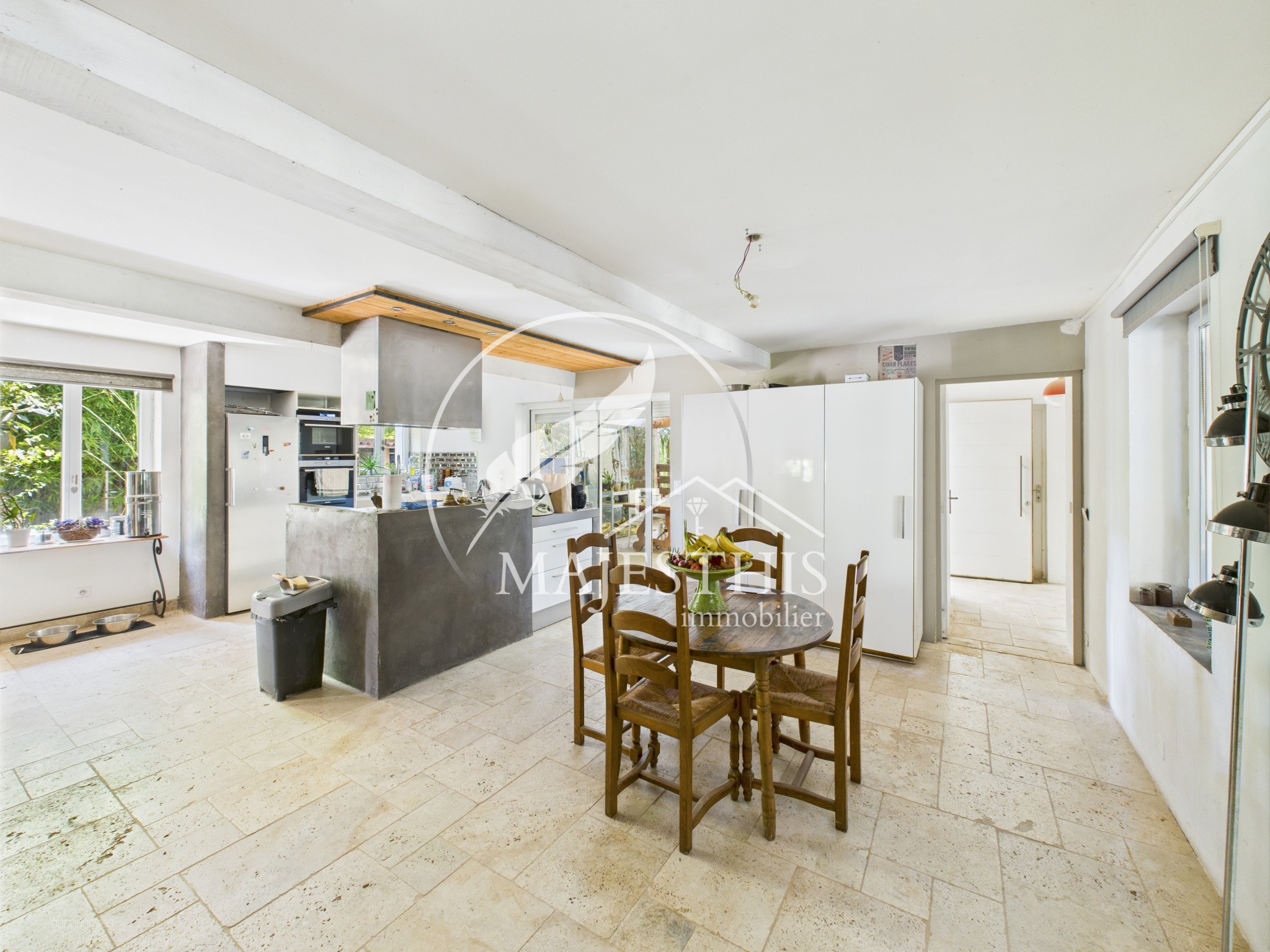 AUTHENTIQUE MOULIN RENOVE DANS UN CADRE NATUREL A NEOULES (83136) — photo 4