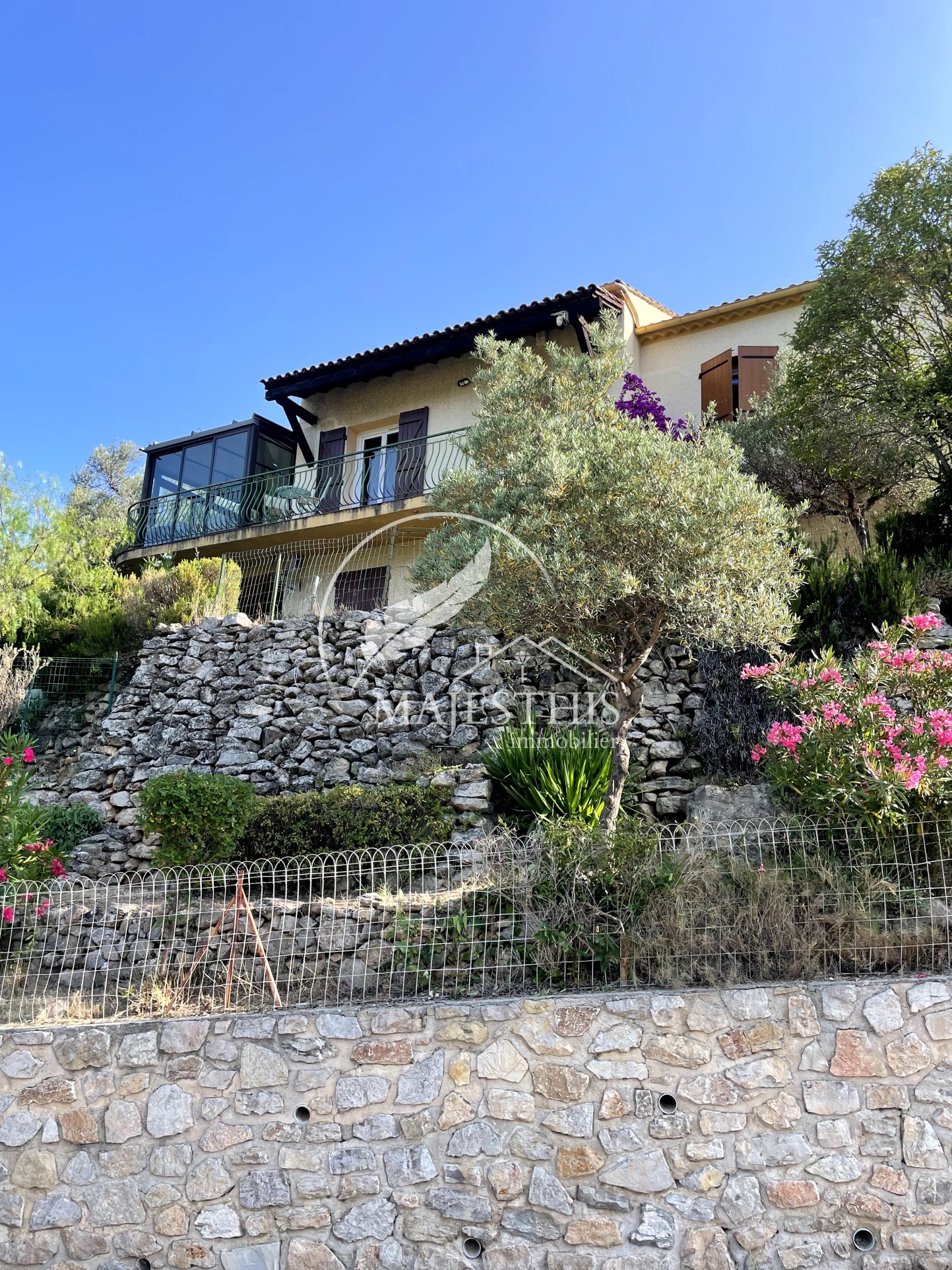 MAISON TOULON 4 PIECES - VUE COLLINES — photo 5