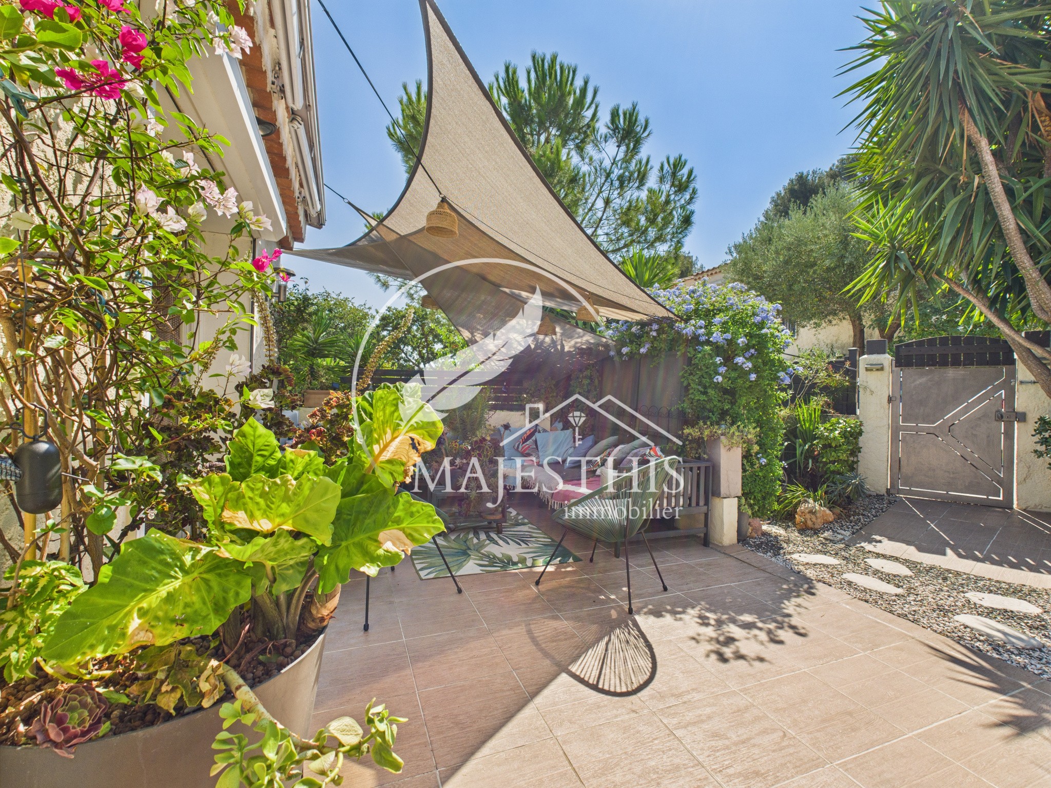 MAISON COUP DE COEUR T5 150M2 A TOULON LA BARRE / LA SERINETTE — photo 2