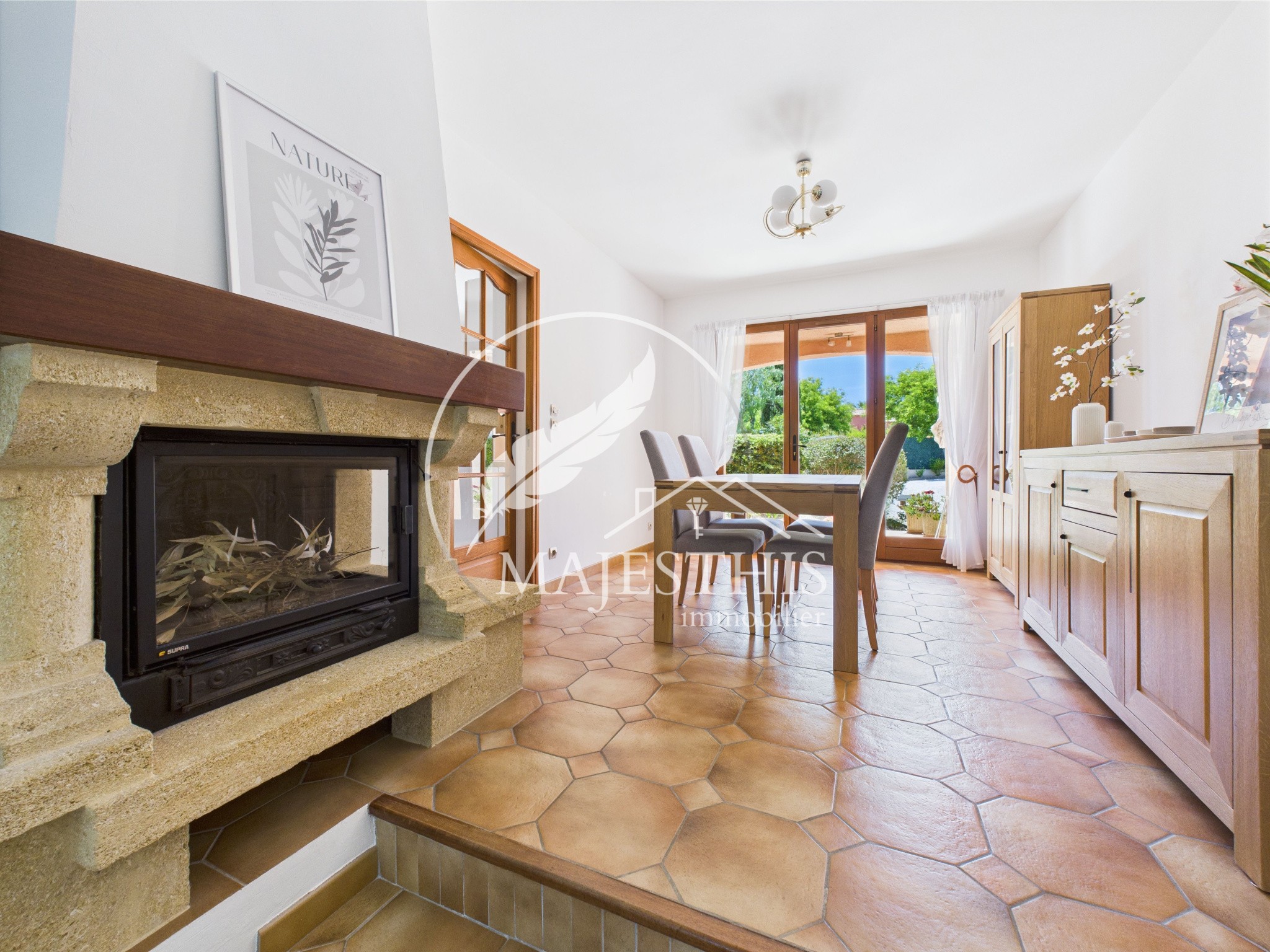 BELLE MAISON FAMILIALE DE 113-QUARTIER COSTEBELLE-ALMANARRE — photo 2