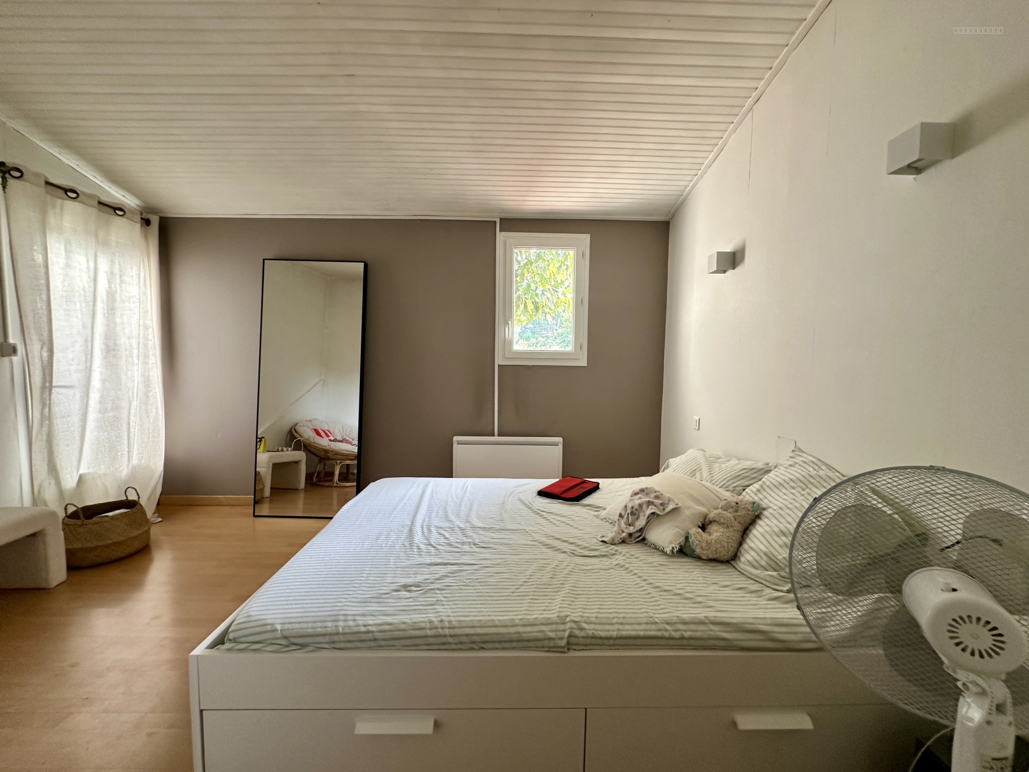 VILLA T4 + MEZZANINE  - 3 FACES - VILLEMOLAQUE — photo 9