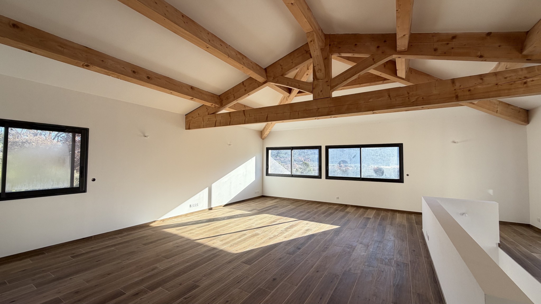 Villa de prestige neuve   Vue exceptionnelle   Nans-les-Pins — photo 12