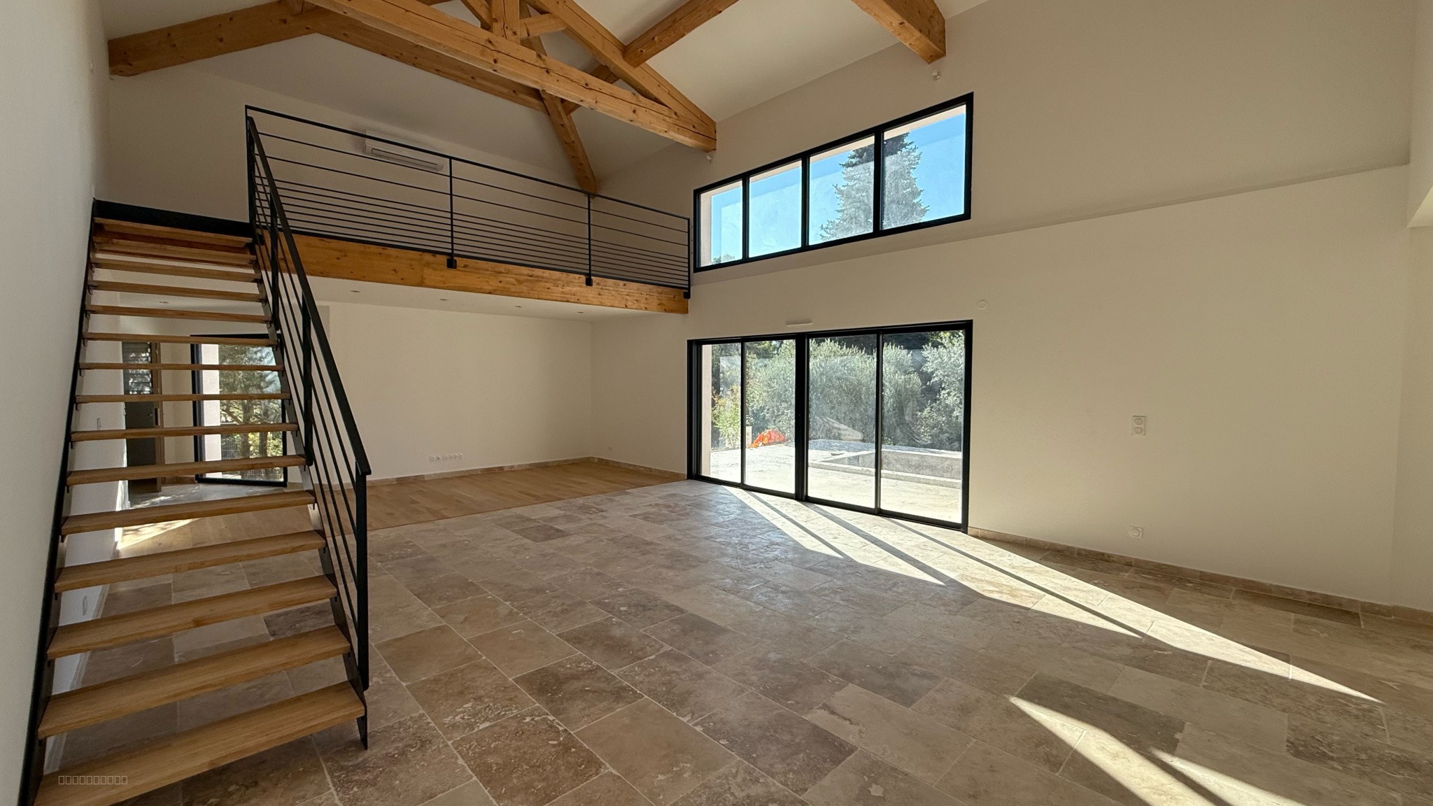 Cotignac — Superbe villa contemporaine de plain-pied, 219 m2, prestations haut de gamme — photo 16