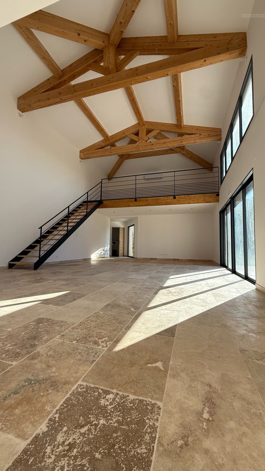 Cotignac — Superbe villa contemporaine de plain-pied, 219 m2, prestations haut de gamme — photo 7