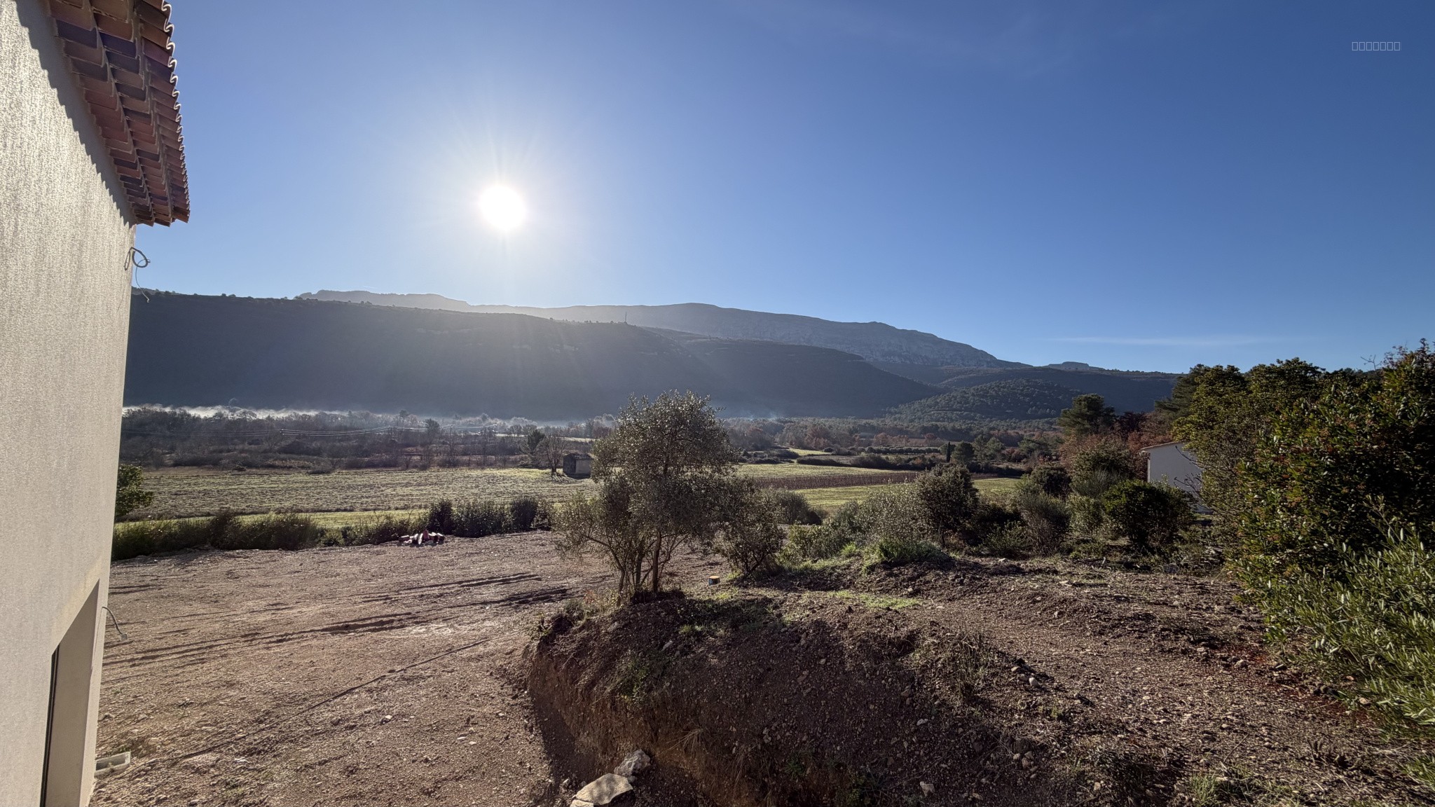 Villa de prestige neuve   Vue exceptionnelle   Nans-les-Pins — photo 3