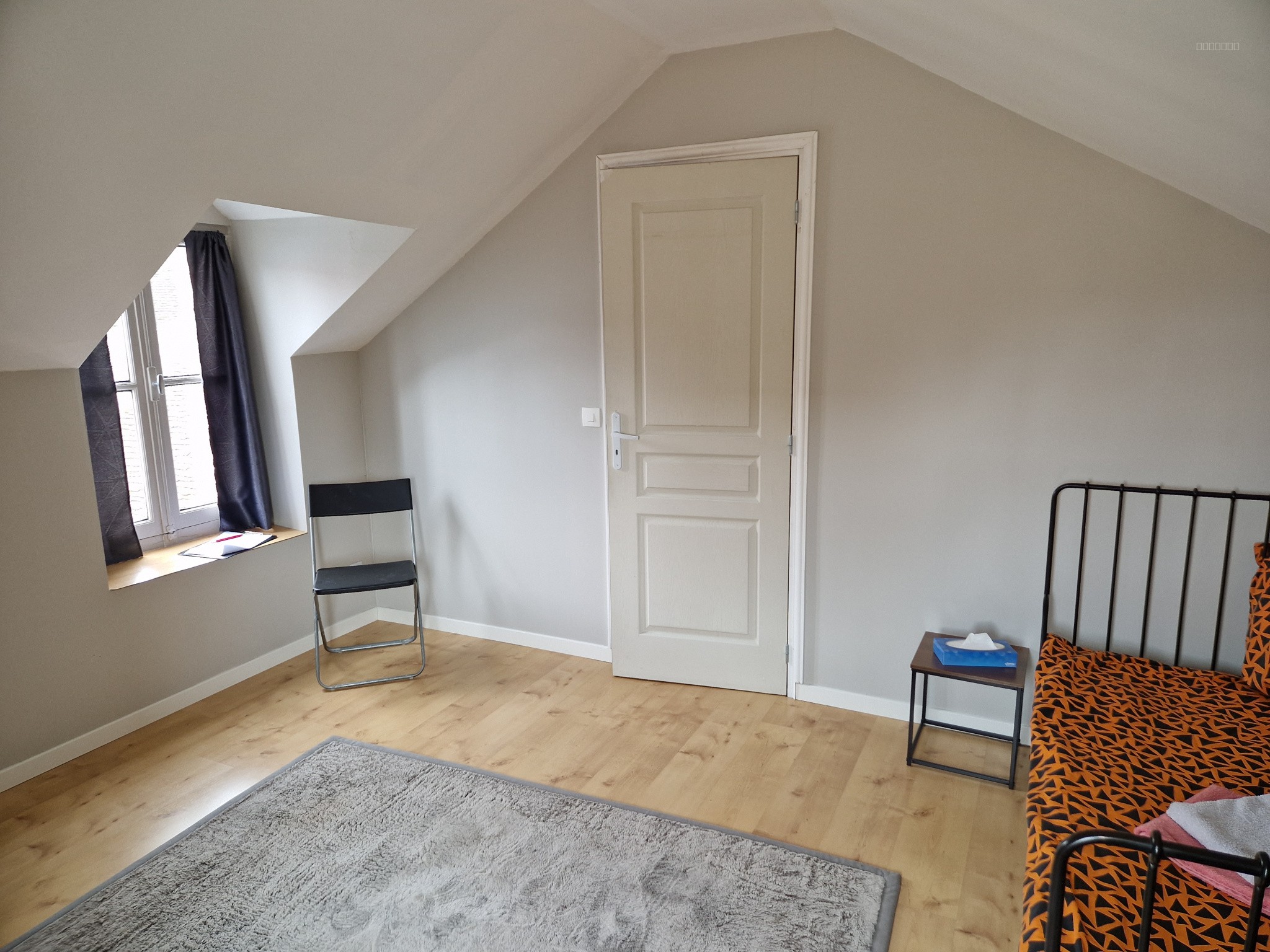 Coeur historique appartement en duplex — photo 11