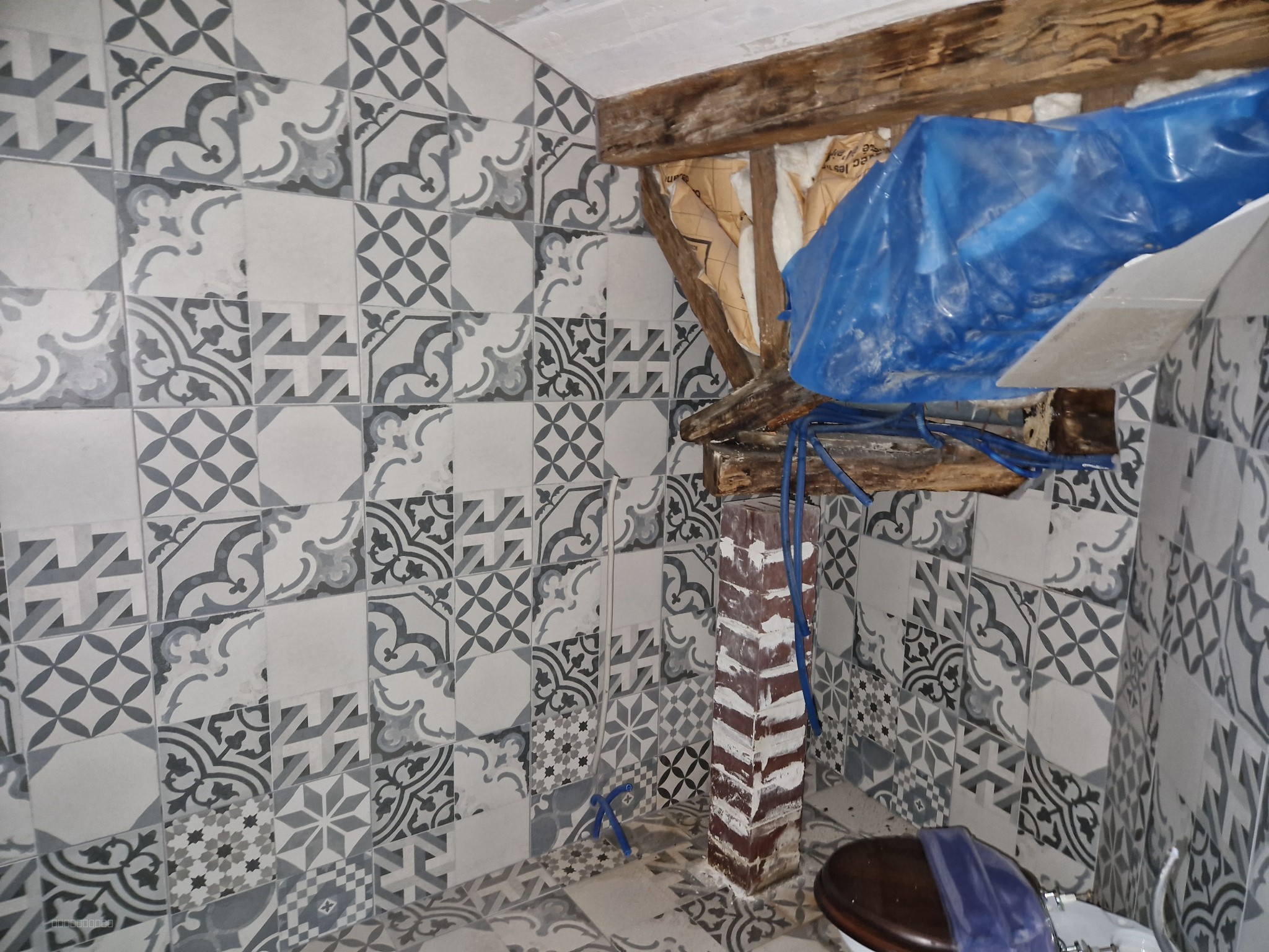 Coeur historique appartement en duplex — photo 18