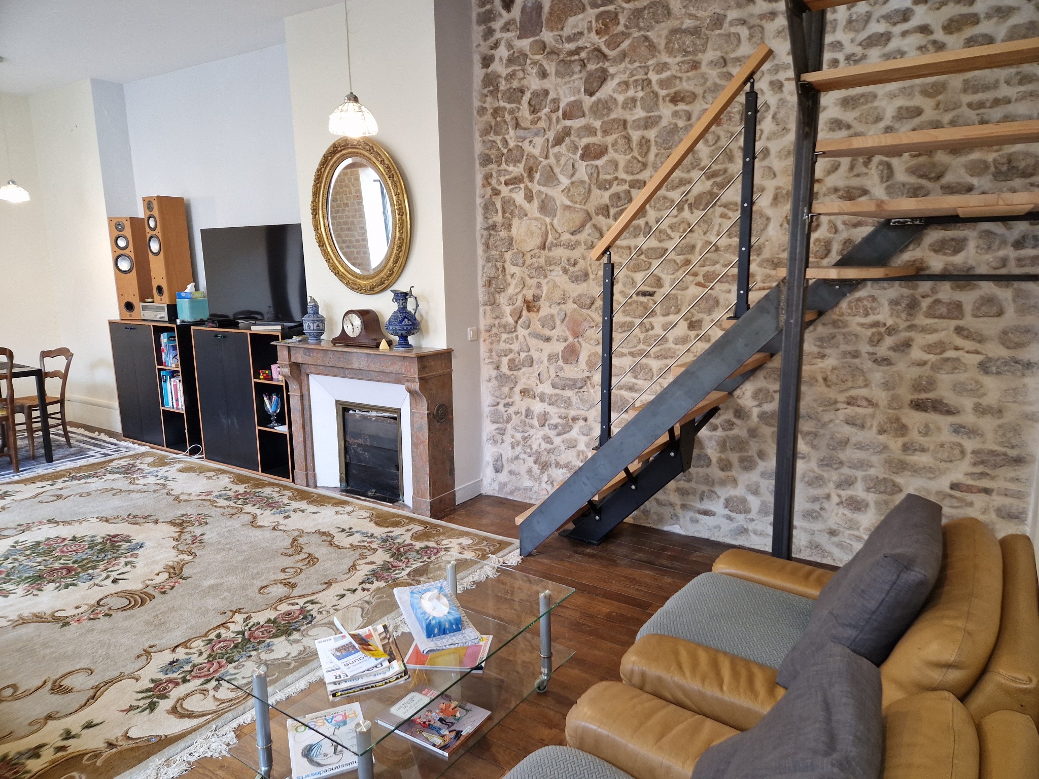 Coeur historique appartement en duplex — photo 14