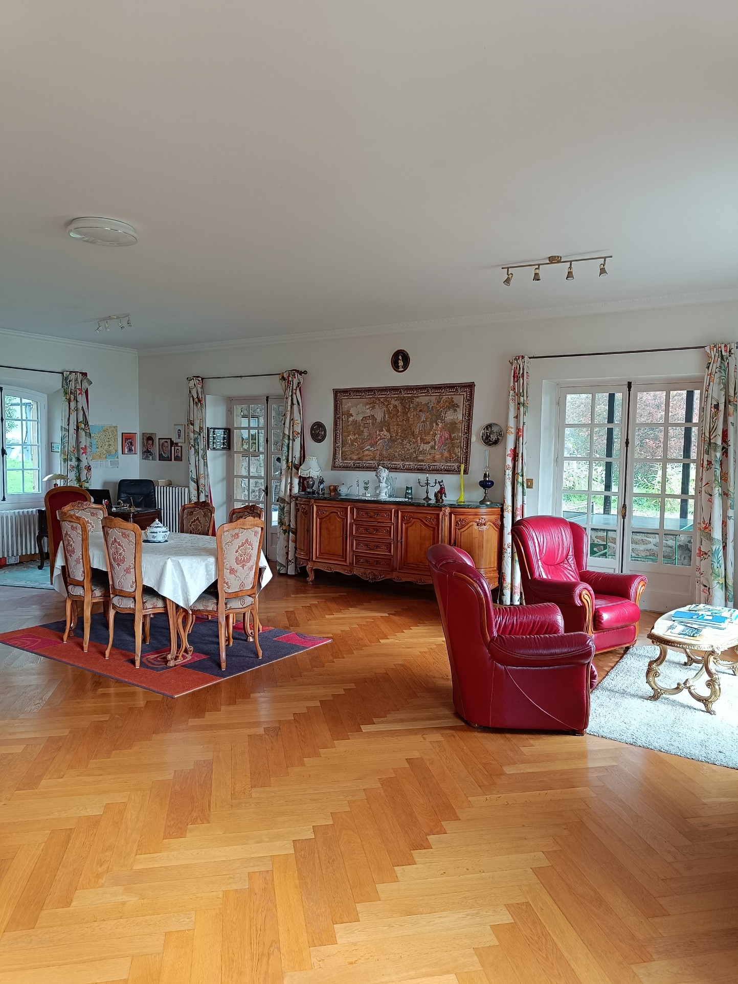AUTUN - 325.000 euros — photo 6