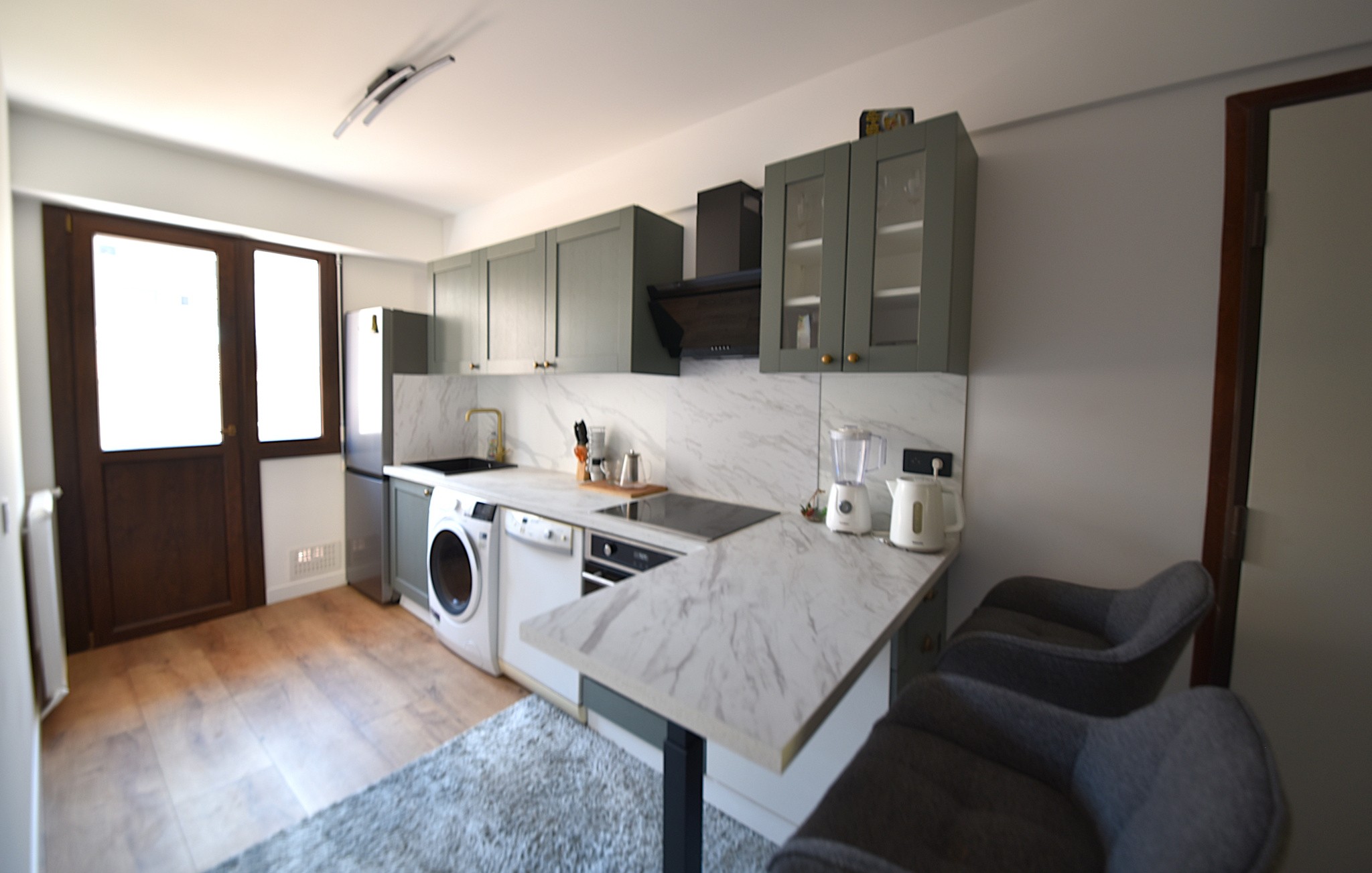 BEAU 2 PIECES TRAVERSANT/BALCONS/RENOVE — photo 4