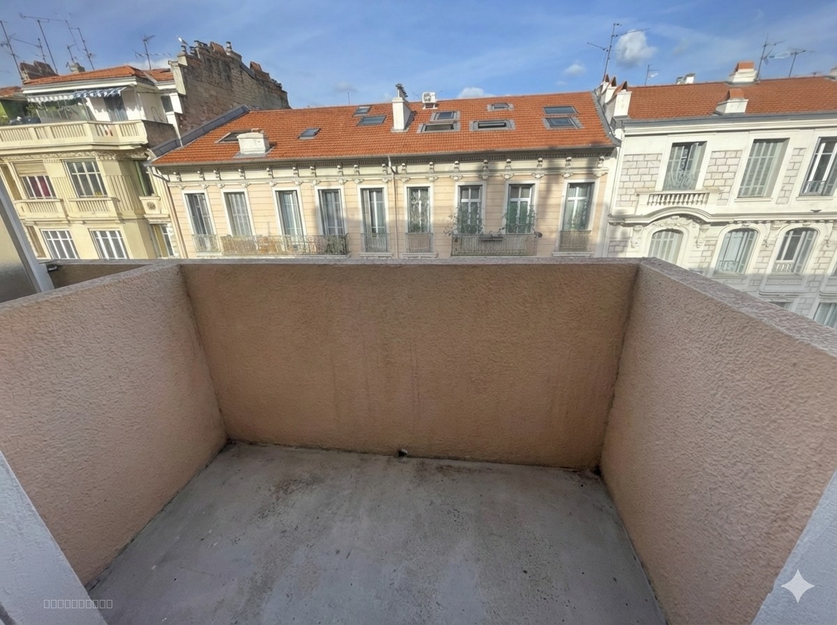 Studio - Rue Vernier — photo 2