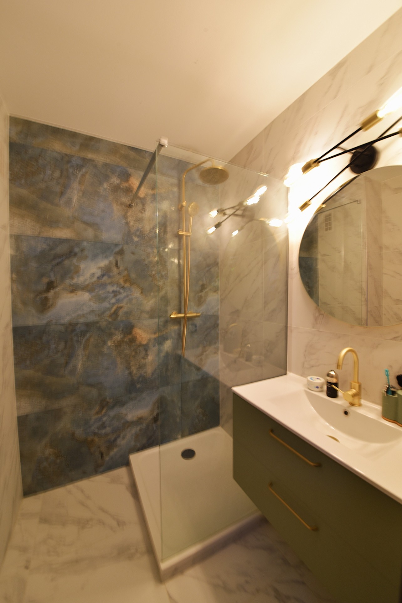 BEAU 2 PIECES TRAVERSANT/BALCONS/RENOVE — photo 8