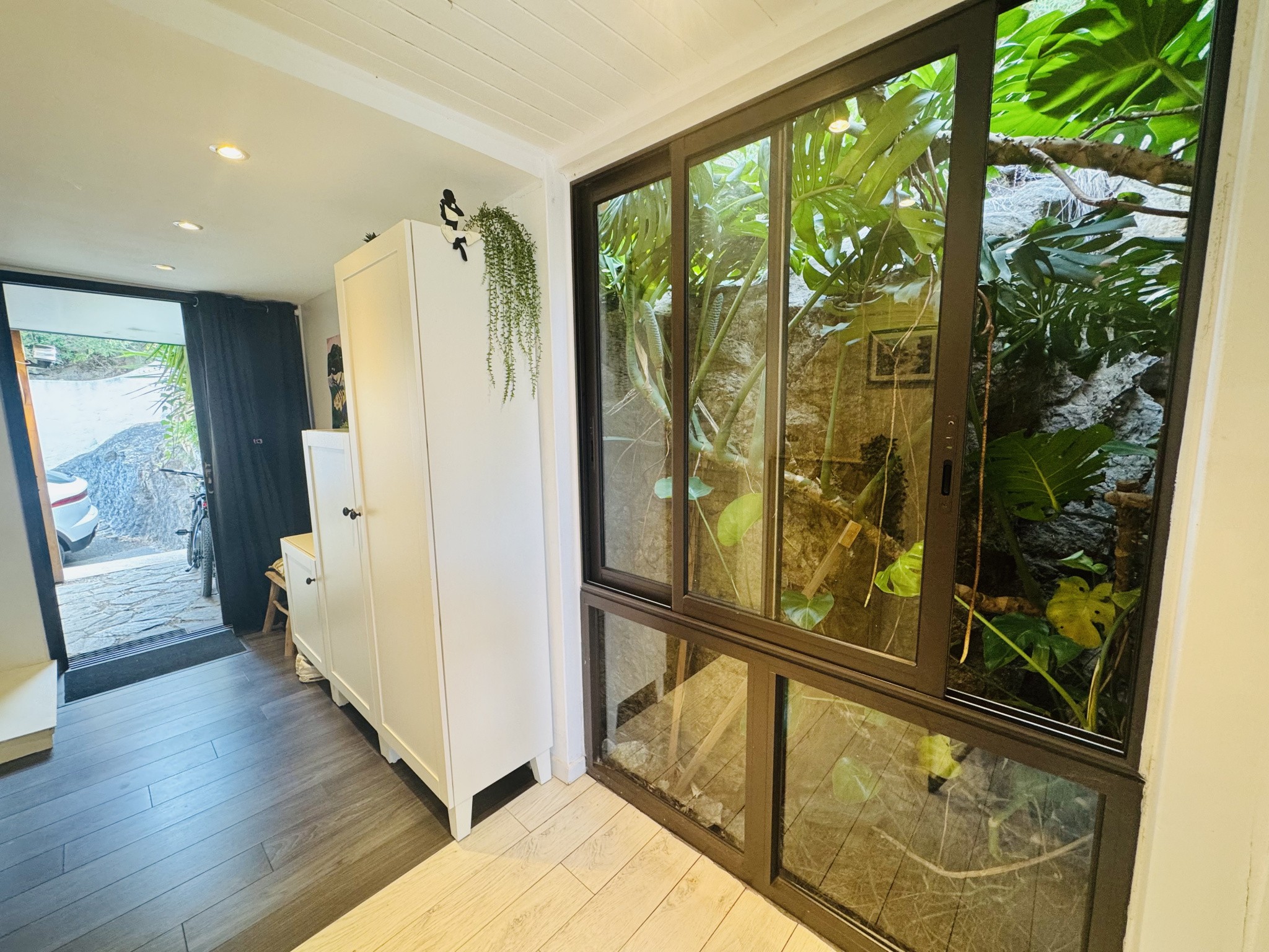 Charme et tranquillité   Jolie maison avec vue sur les collines — photo 3