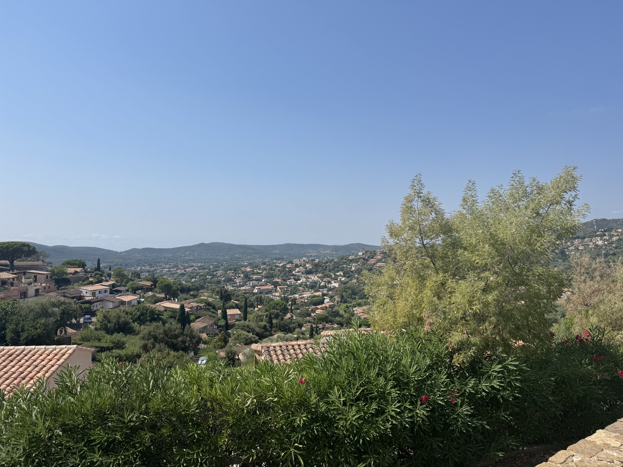✨ Bormes-les-Mimosas   Maison entièrement rénovée avec vue panoramique ✨ — photo 11