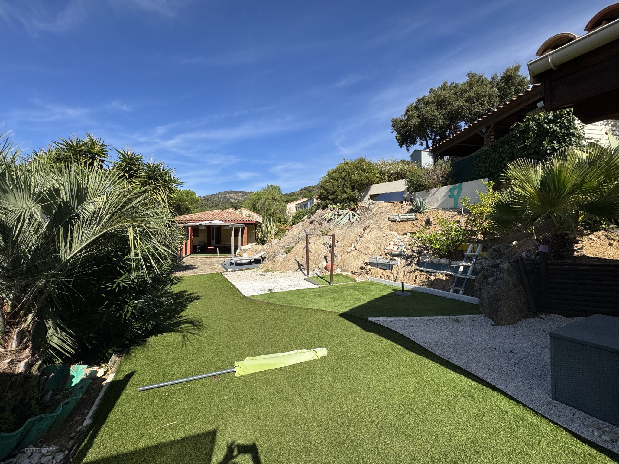Bormes les Mimosas-Propriété avec 2 maisons dans un domaine privé et sécurisé — photo 2
