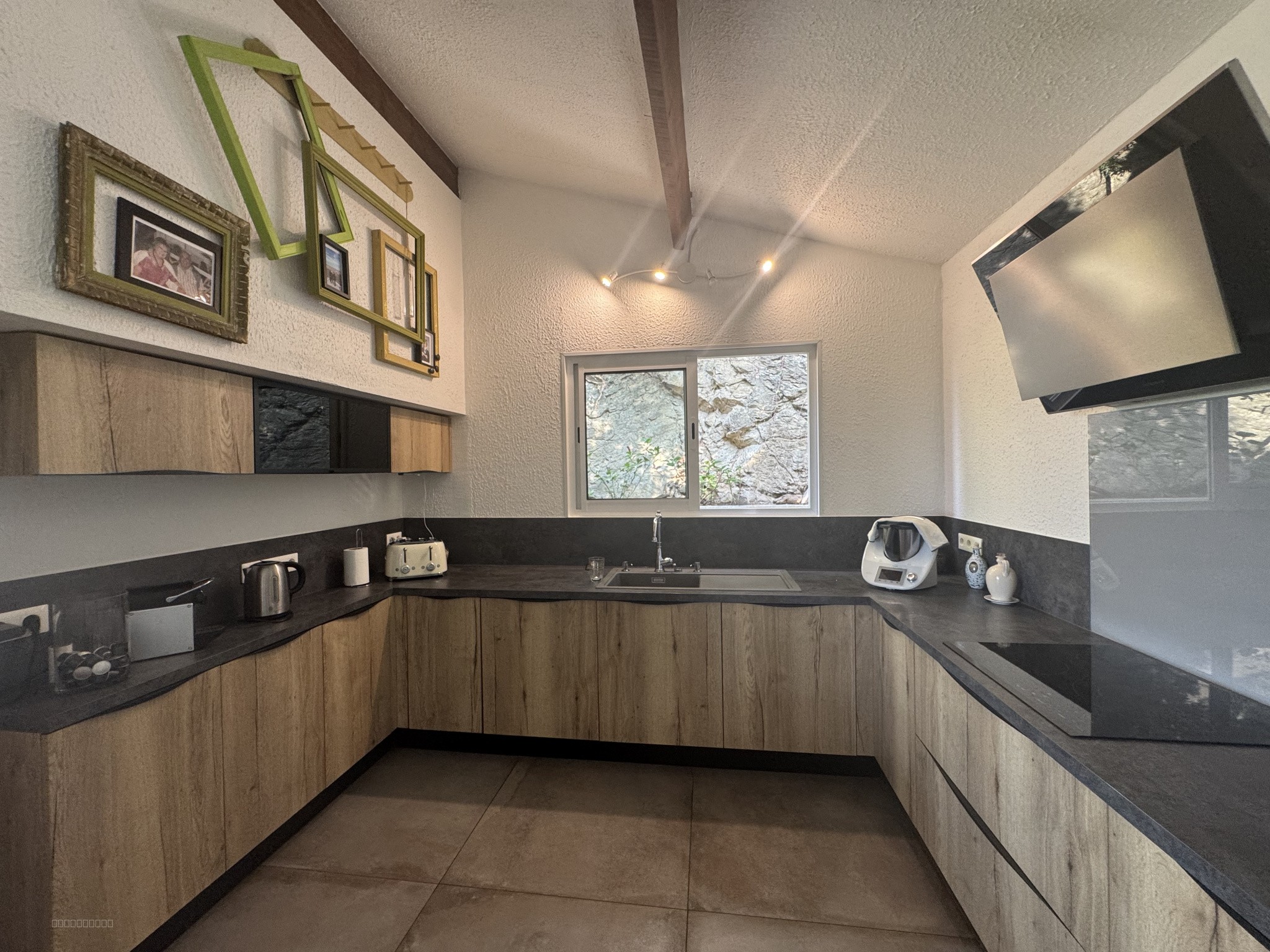 ✨ Bormes-les-Mimosas   Maison entièrement rénovée avec vue panoramique ✨ — photo 4