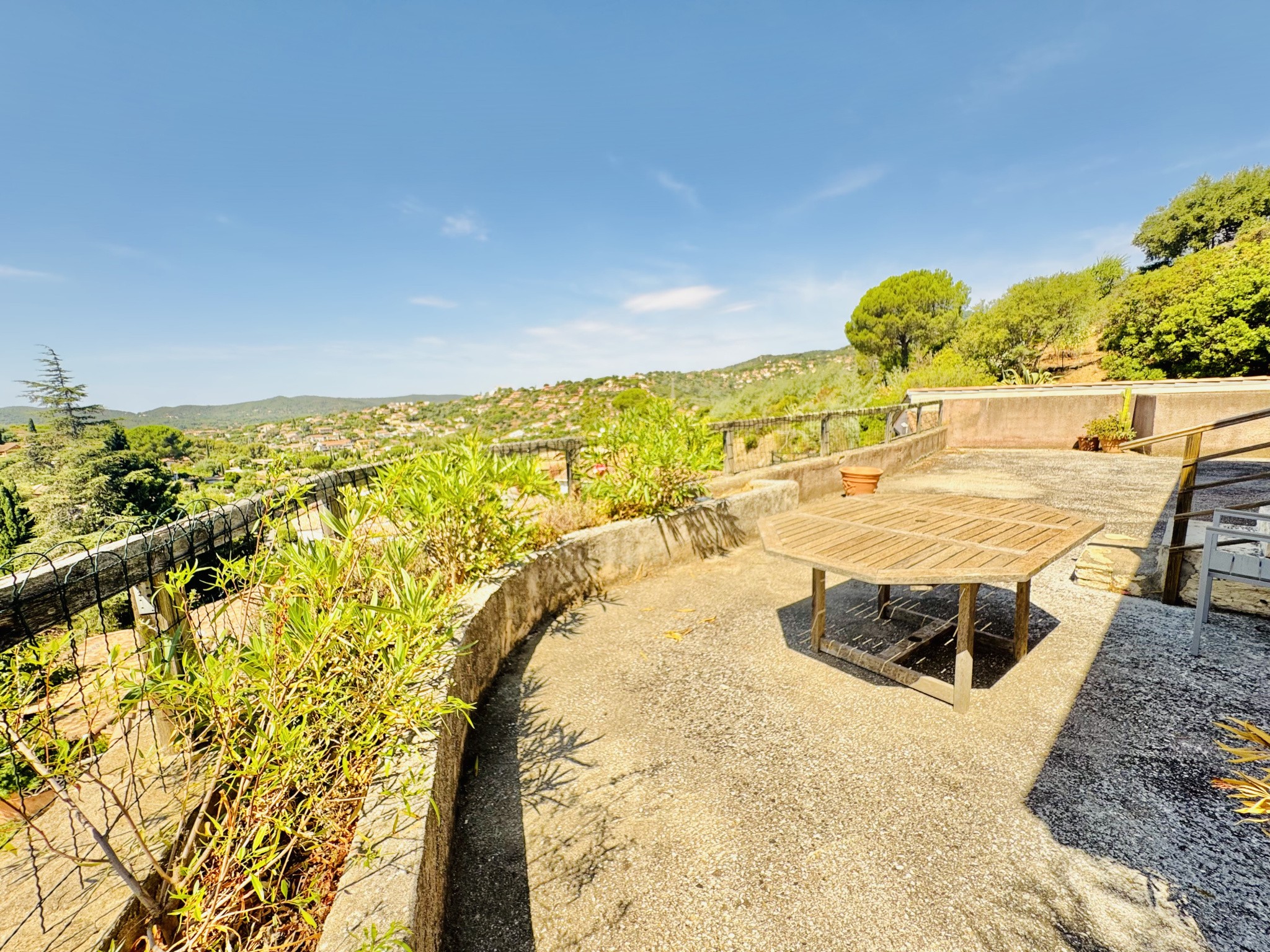 Terrain 431M2 dans un Domaine privé sécurisé à Bormes les Mimosas — photo 2