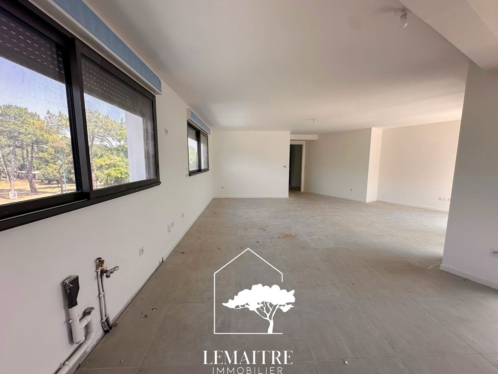 Appartement PMR 3 chambres au c?ur de La Palmyre, à 1 km de la plage — photo 3