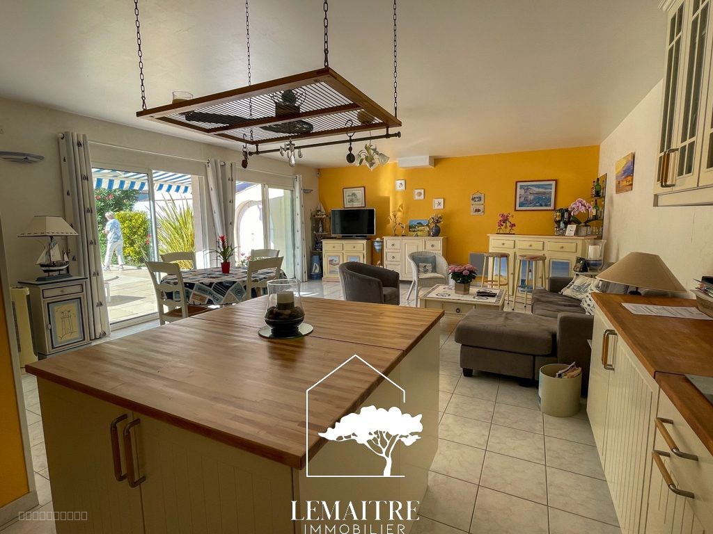 Au calme, maison plain pied 4 chambres + jardin d'hiver, piscine et garage ! — photo 4