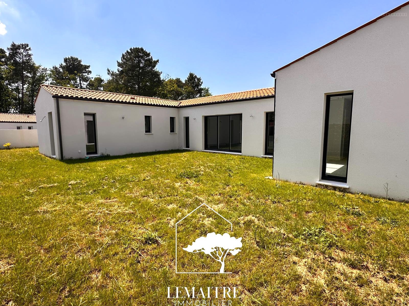 Maison neuve 143.22m2 à proximité immédiate des commerces — photo 9