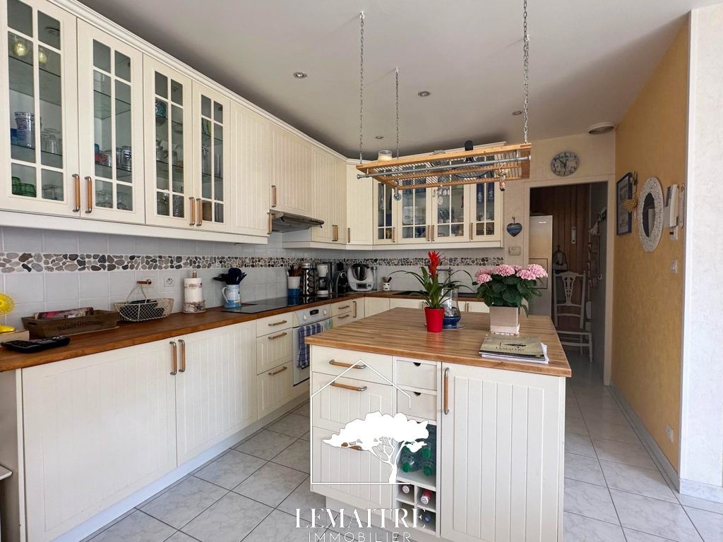 Au calme, maison plain pied 4 chambres + jardin d'hiver, piscine et garage ! — photo 15