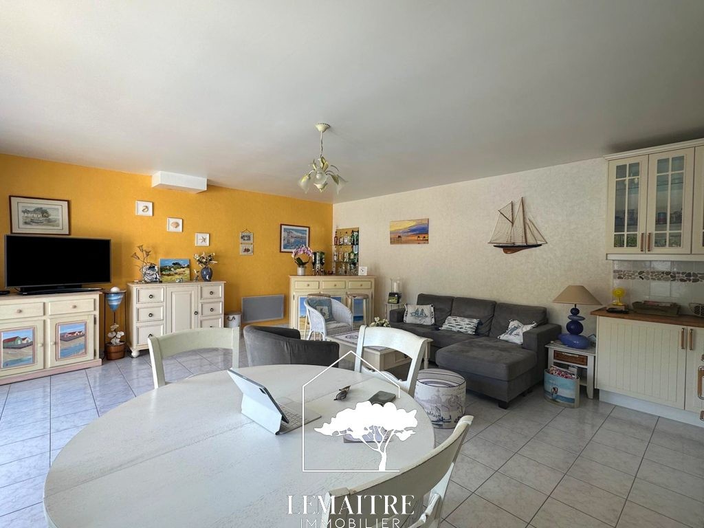 Au calme, maison plain pied 4 chambres + jardin d'hiver, piscine et garage ! — photo 2