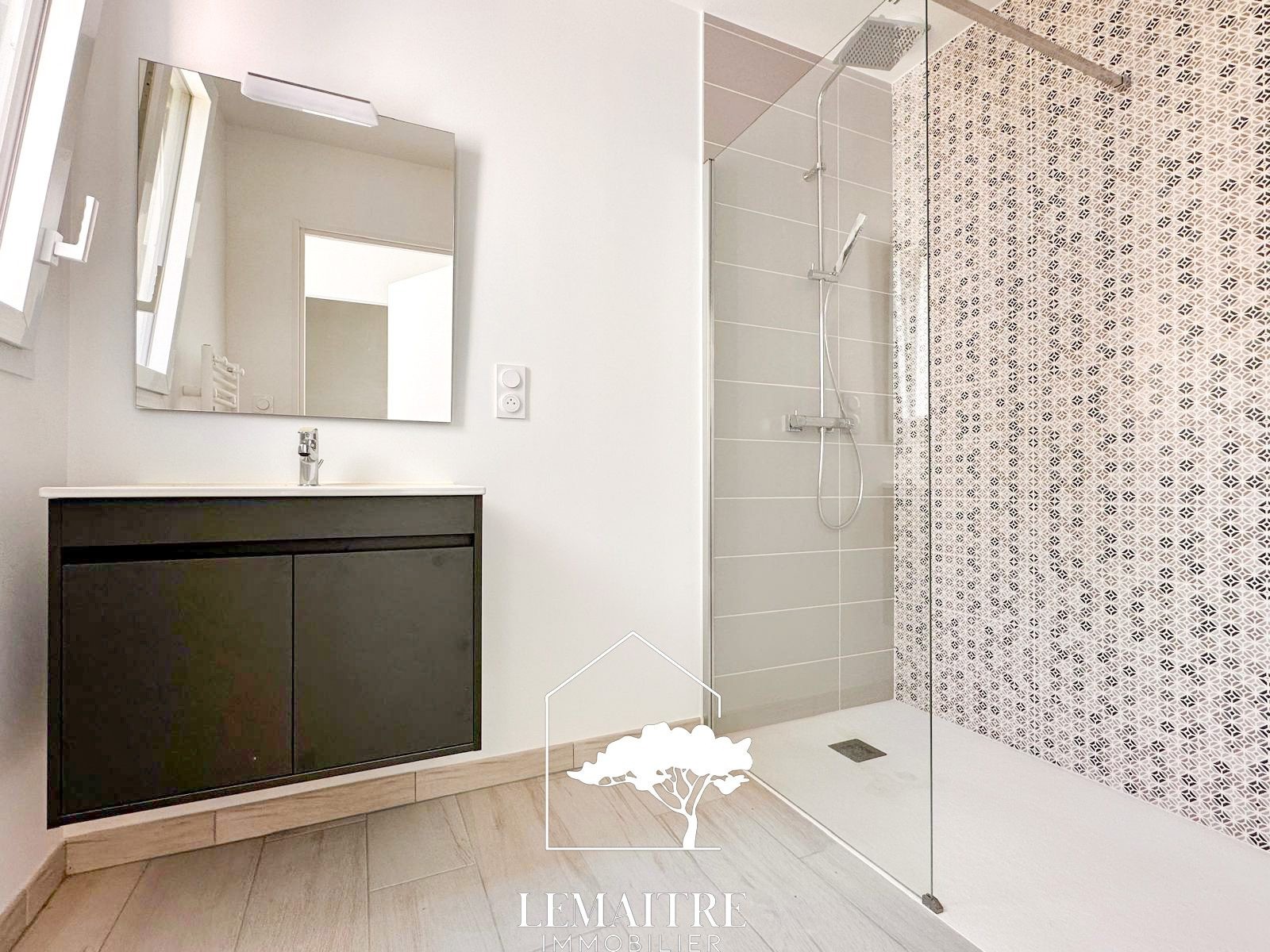 Maison neuve 143.22m2 à proximité immédiate des commerces — photo 8