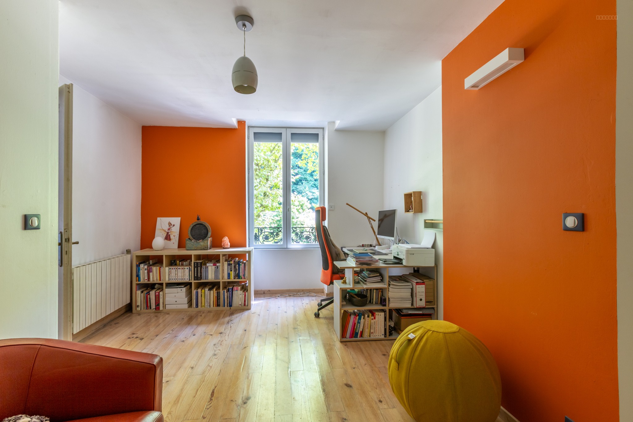 Maison de ville T7 de 245 m2 avec piscine et jardin - Vienne (38200) — photo 11