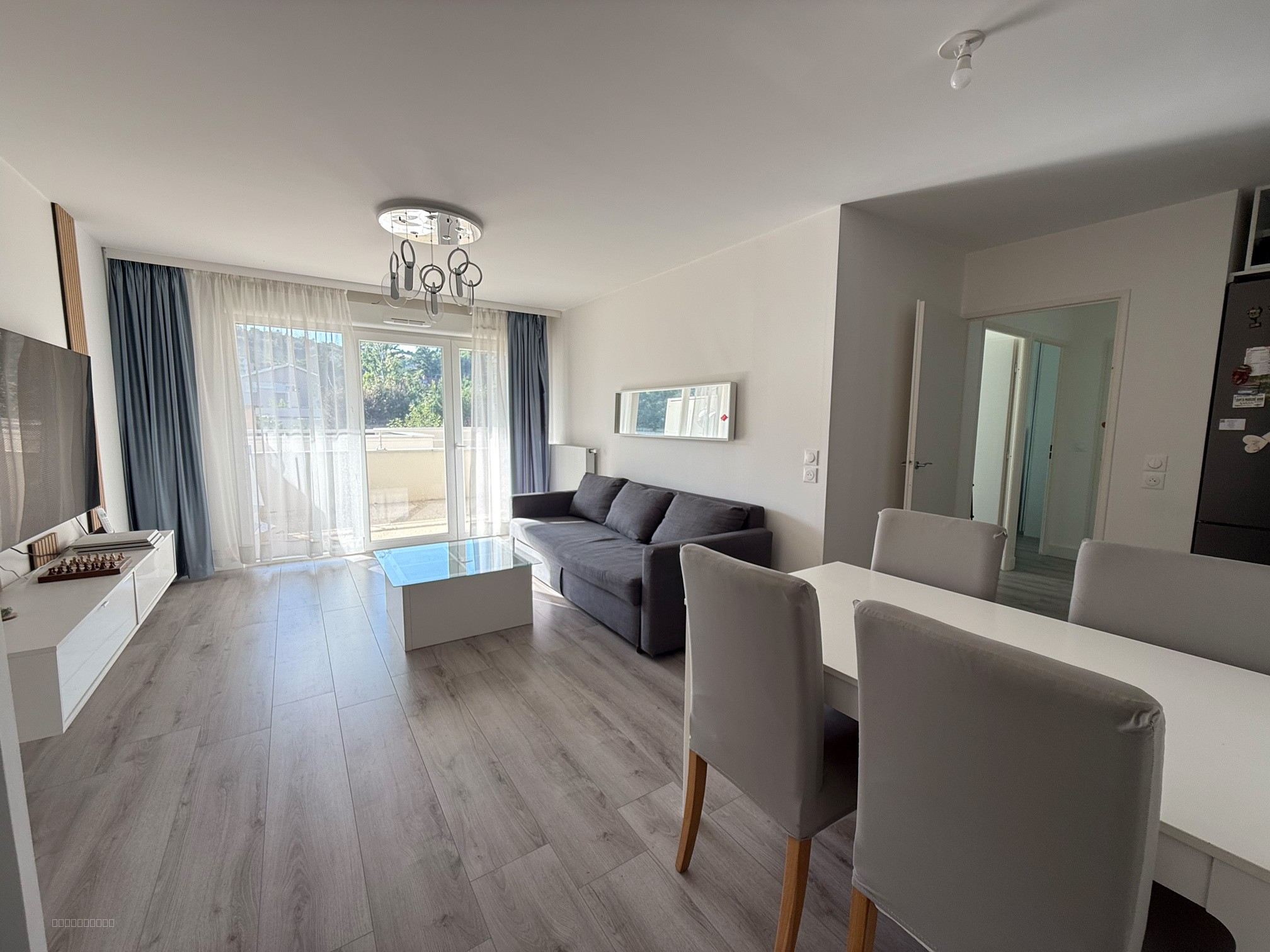 Récent T3 de 57 m2 avec grande terrasse de 19 m2 et garage — photo 2