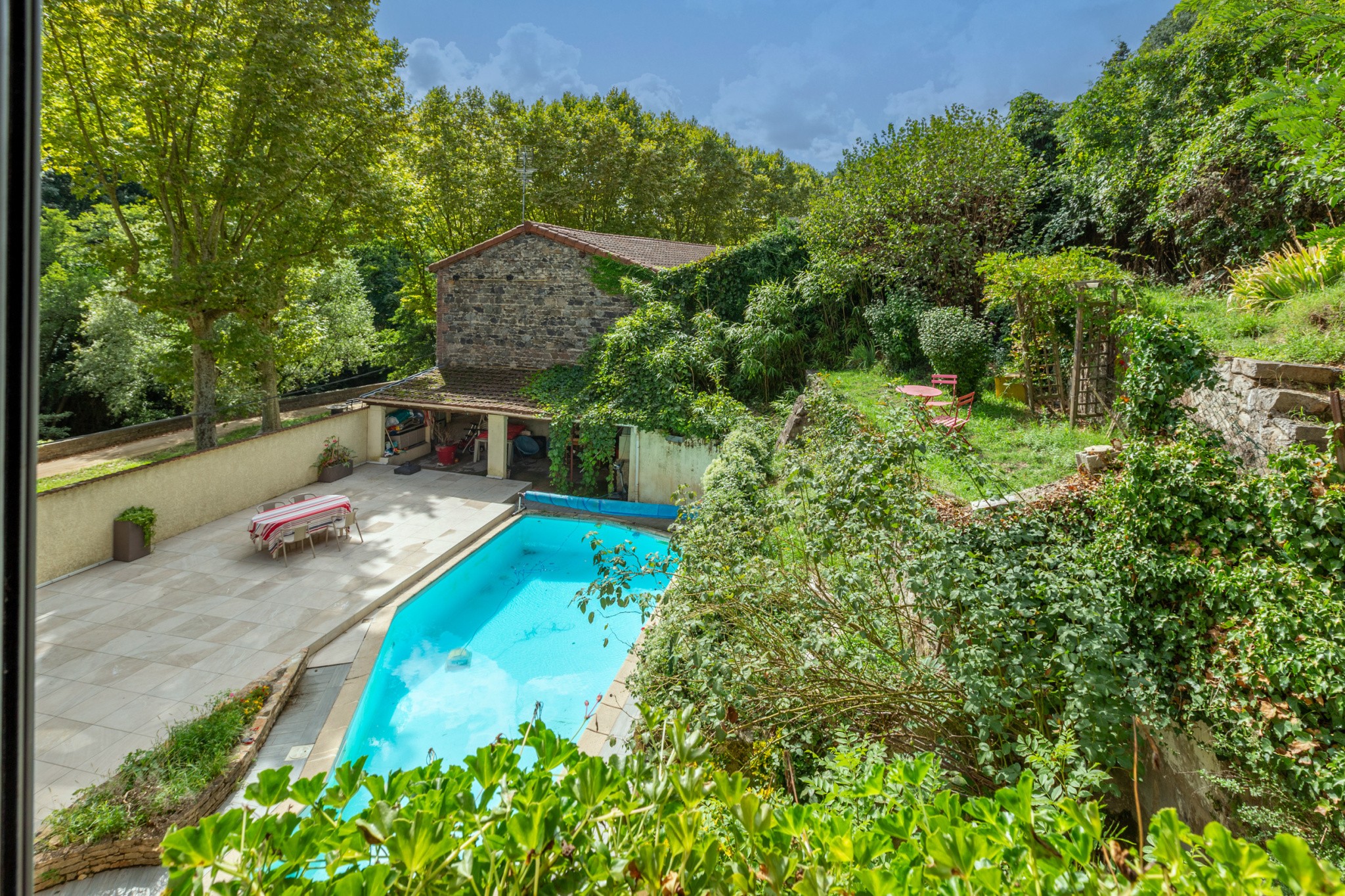 Maison de ville T7 de 245 m2 avec piscine et jardin - Vienne (38200) — photo 19